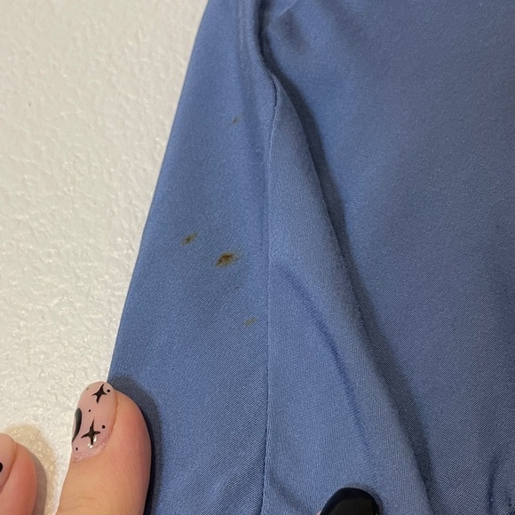 CHICOS Women’s Size 2P Petite Blue V-Neck Blouse Soft Model Stretch Jersey Top - Picture 6 of 6